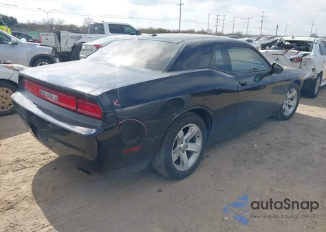2011 Dodge Challenger z USA, uszkodzony, nr VIN 2B3CJ4DG0BH565969